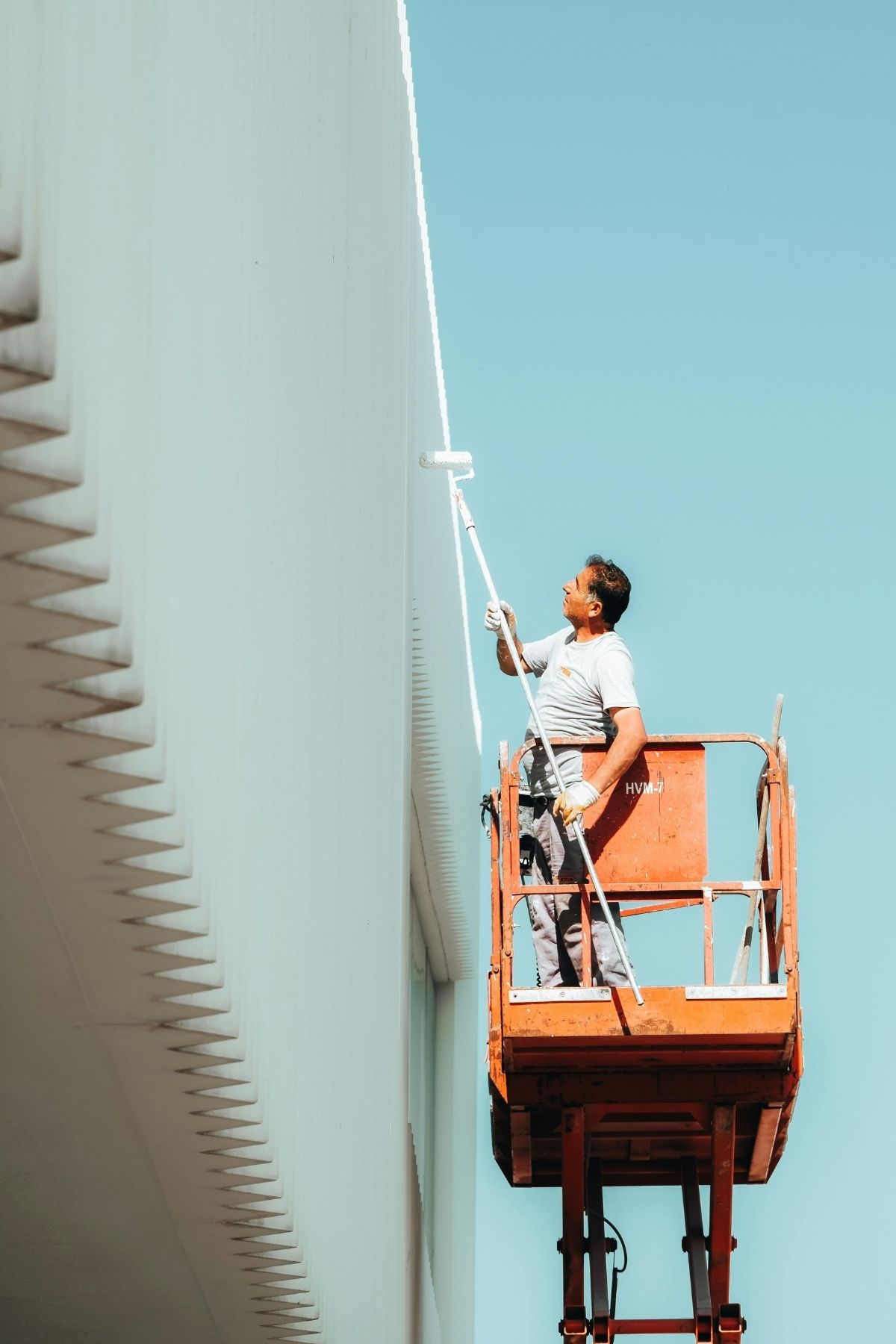 Application de peinture sur plafond par un entrepreneur peintre dans Chaudière-Appalaches